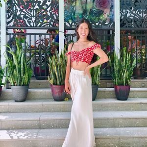 Meet your Posher, Deborah